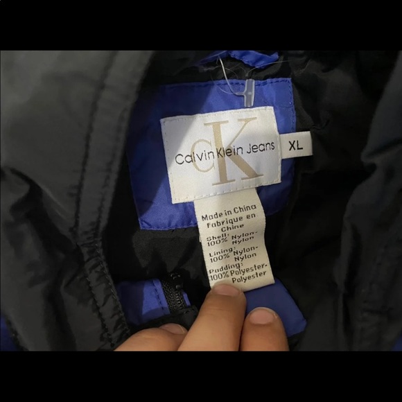 Calvin Klein vintage jacket/windbreaker - Picture 3 of 3